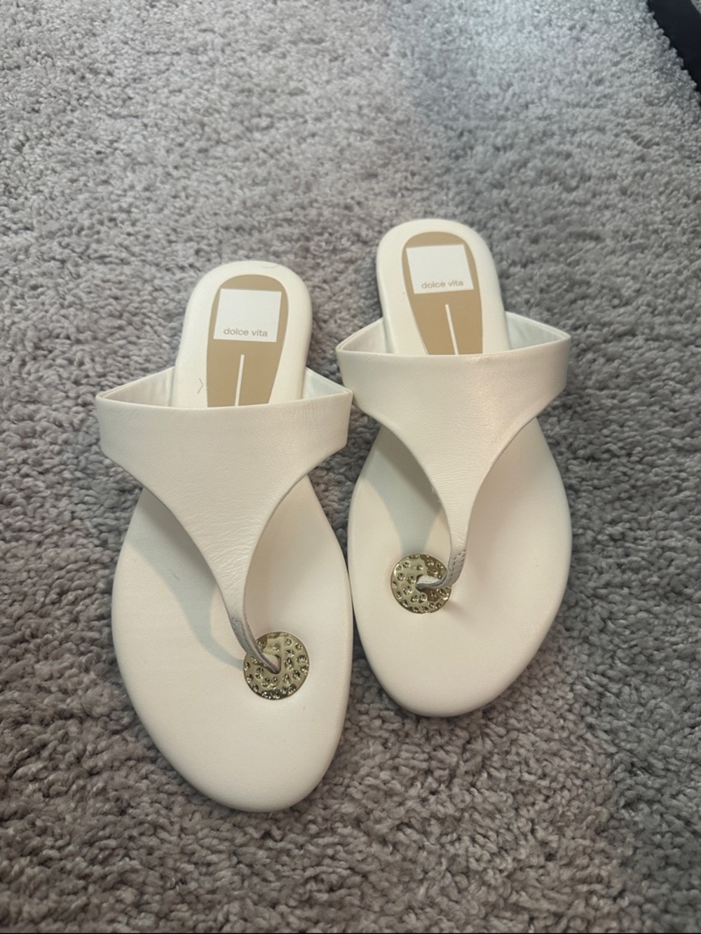 Dolce Vita White Leather Thong Sandals